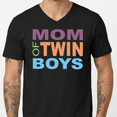 Férfi V-nyakú póló - MOM of twin boys