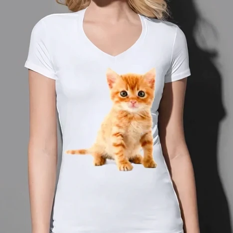 Női prémium V-nyakú póló - Kölyök vörös cica