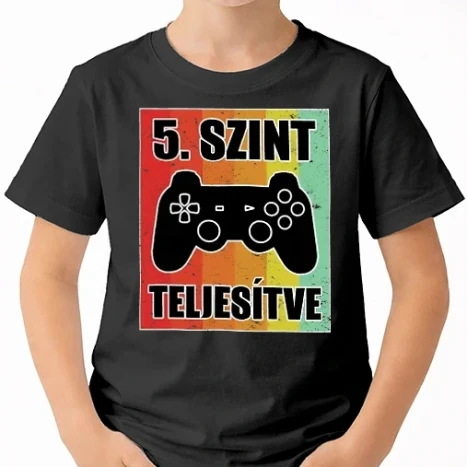 Uniszex gyerek Póló - 5 szint teljesítve retro gamer