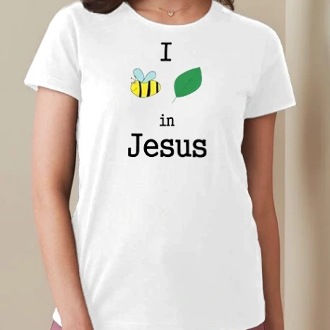 Női prémium kerek nyakú póló  - I believe in Jesus