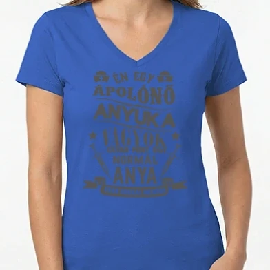 Női V-nyakú póló - Ápolónő Anyuka vagyok