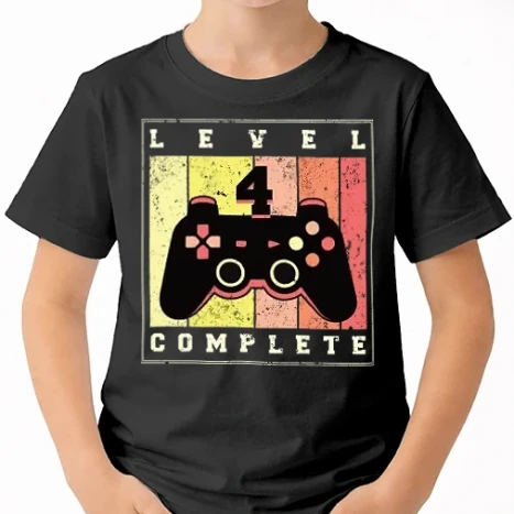 Uniszex gyerek Póló - Level 4 Complete Szülinapra póló