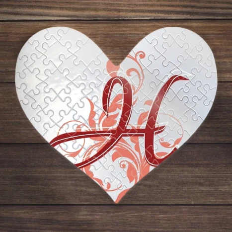 Szív alakú puzzle - Letter H
