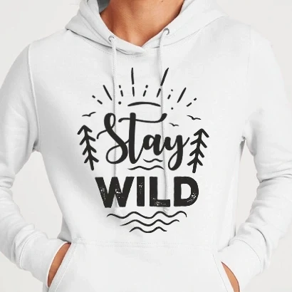 Női kapucnis pulcsi - Stay Wild